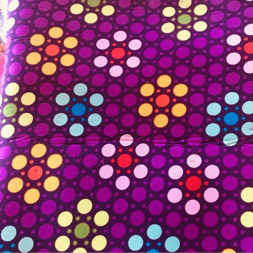 “Byo” Computer Sleeve Zip Close Lime Green Interior Center Crease 2 Tiny Stains